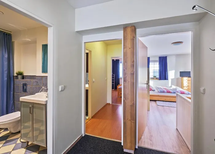 King Size Monika Špindlerŭv Mlýn